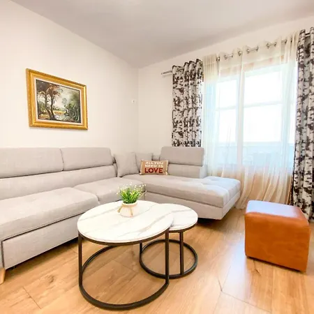 Block Apartment